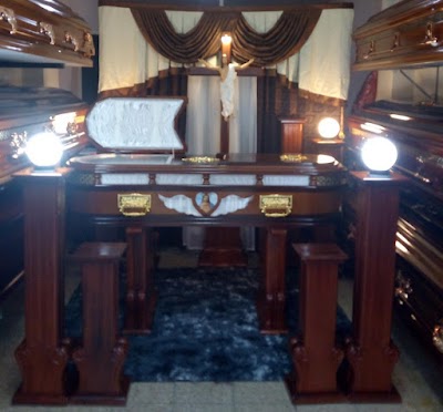 FUNERARIA Y SALA DE VELACIONES "SANTA ROSA" foto 3